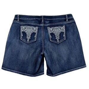 Plus Size Denim Shorts Womens 24W Blue Embroidered Pockets Summer Boho Chic